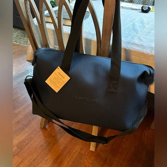MONTBLANCduffel bagnew